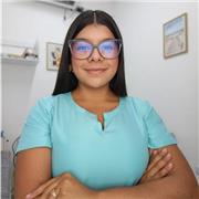 Profesora de medicina con 1 año de experiencia, impartiendo clases presencial, y ahora adaptando la modalidad online